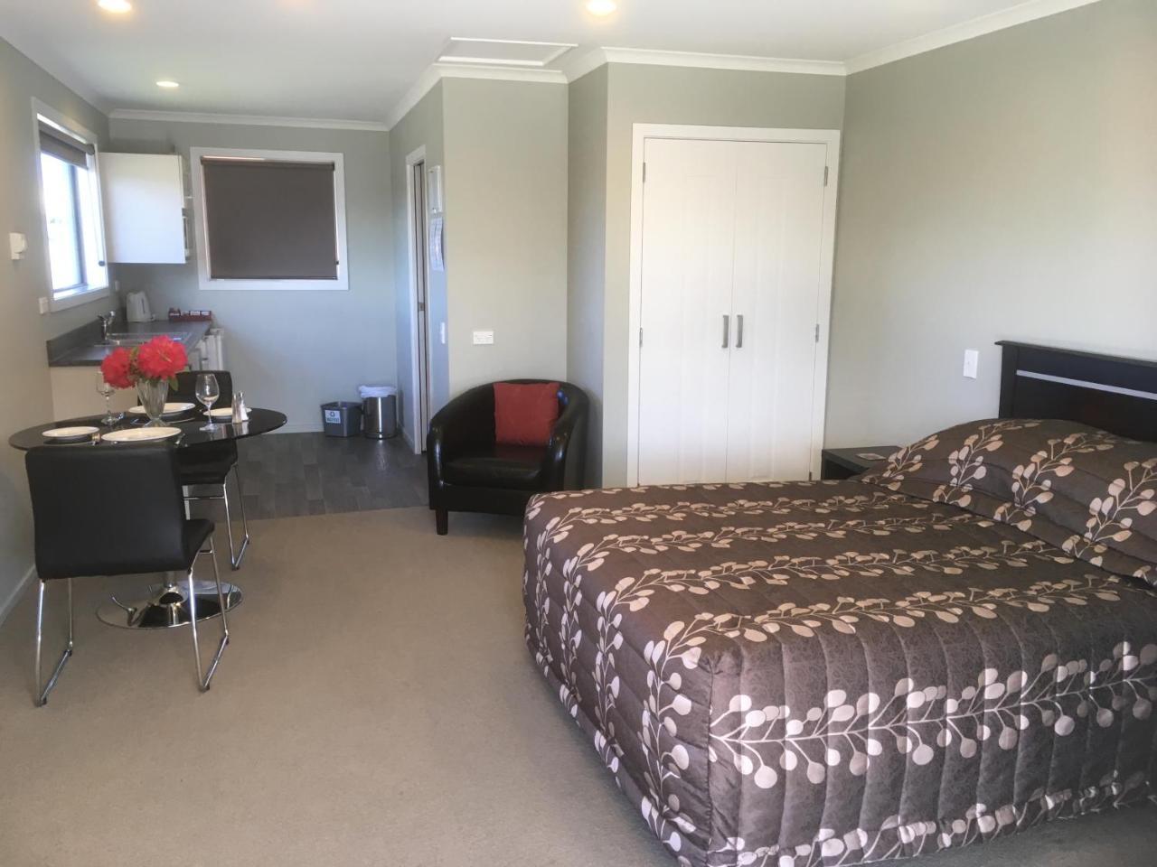 Kingswood Motel Waimate Exteriér fotografie